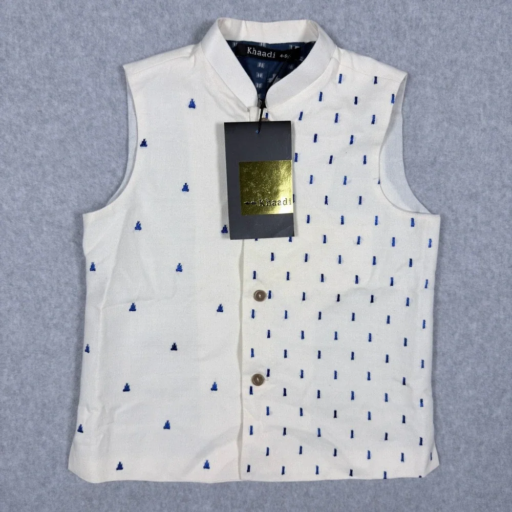 Khaadi Boys Off White Embroidered Cotton Waist Coat Vest 4-5Y